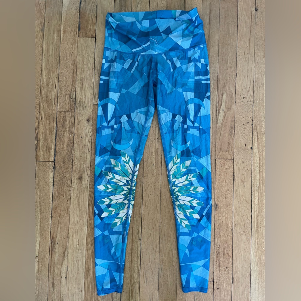 Teeki ‘Lightning in a Bottle’ Leggings